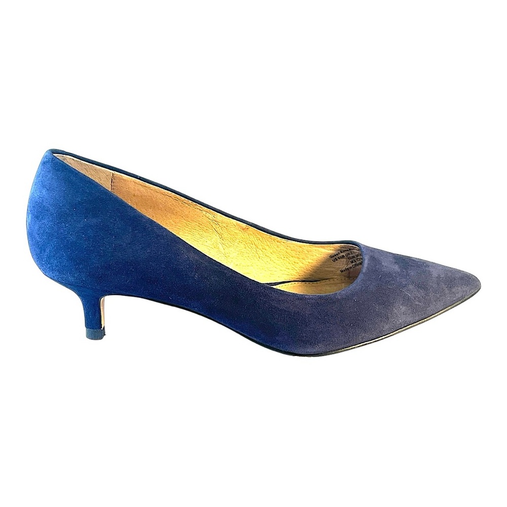 206 COLLECTIVE Navy Blue Suede Kitten Heels SZ 5.5